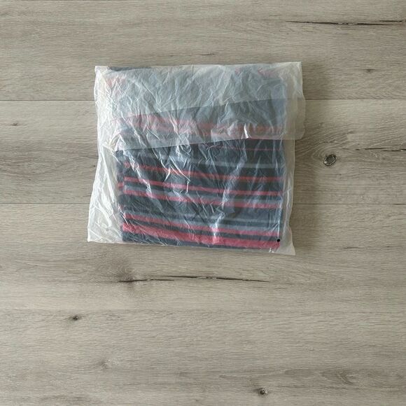 Woolovers Variegated Stripe Crew Neck Sweater Navy Multi M NWT IN PACKAGING - Picture 5 of 5